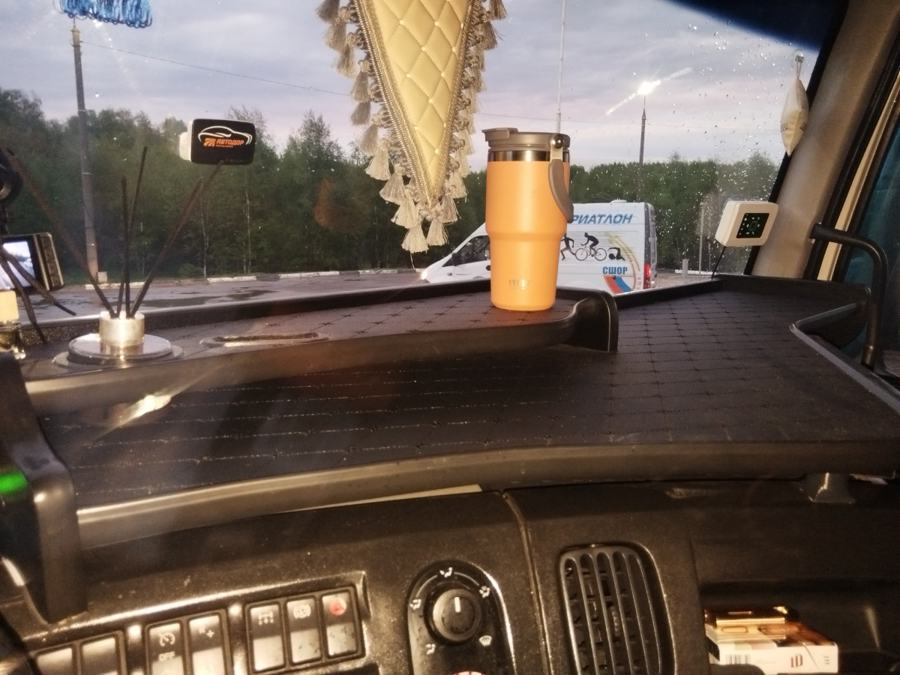 Фото покупателя: полка RENAULT PREMIUM